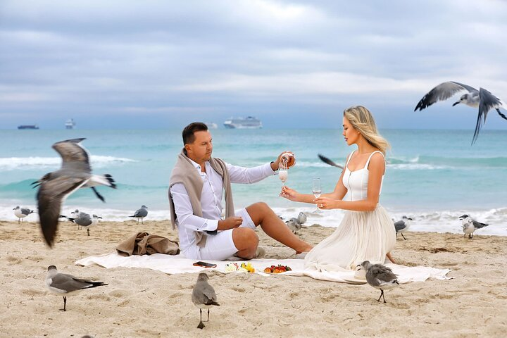 Miami incredible Photoshoot - Private Session with a Professional Photographer - Photo 1 of 20